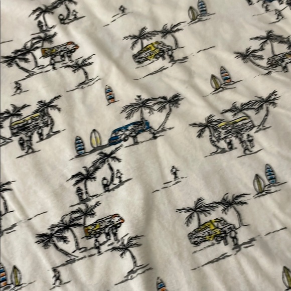 Cream and Black Short Sleeve Tee with Forest Print - Picture 5 of 7